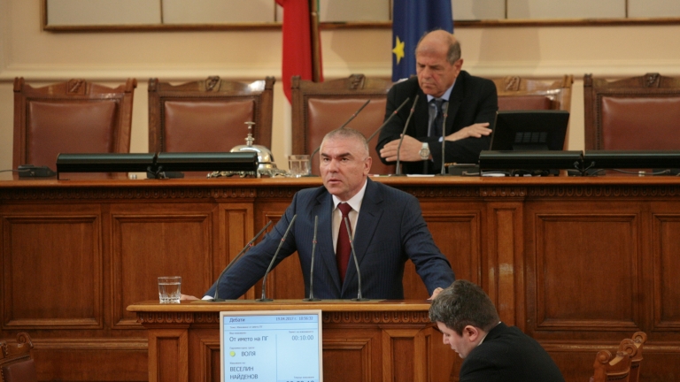 Марешки писал SMS на Слави Трифонов с оферта да внесе предложенията му 