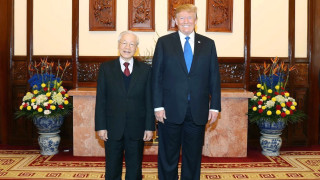 Виетнам и САЩ сключиха търговски споразумения информира АП Президентът на