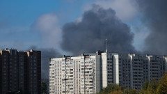 Украйна атакува масирано с дронове Москва и областта в последния ден от изборите в Русия