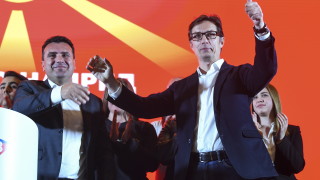 Пендаровски води с под 5000 гласа на Давкова за президент на Северна Македония