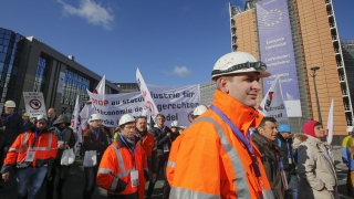 ЕС да не признава Китай за пазарна икономика, зове протест в Брюксел