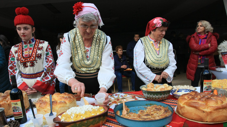 С изпълнение на Излел е Дельо хайдутин голямата българска народна