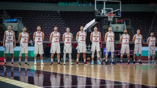 Министър Кралев поздрави националите по баскетбол