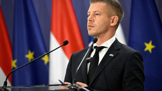 Унгарският премиер Петер Мадяр предложи да се ограничи мандатът на
