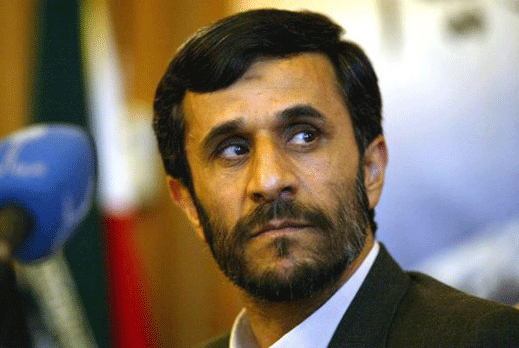 Ахмадинеджад инспектира завод за обогатяване на уран 