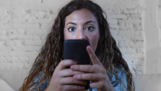 Колкото и странно да звучи телефонът към който сме пристрастени