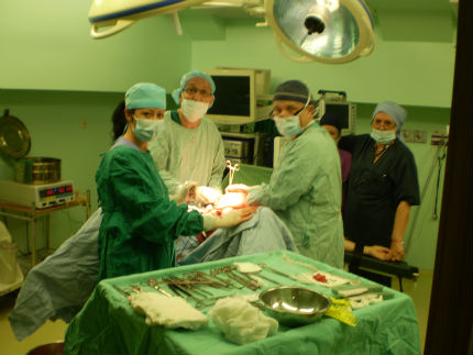 6 кг тумори извадиха от пациентка в Пловдив
