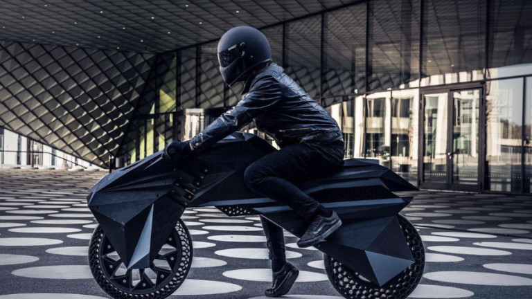 Първият електрически 3D-принтиран мотоциклет има само 15 части
