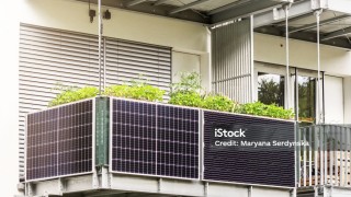 Една от най големите компании за инсталиране и управление на слънчеви