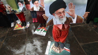 Върховният лидер на Иран Али Хаменеи заяви че САЩ са
