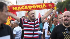 В Северна Македония се жалват: Българи не искат да играят с нас!