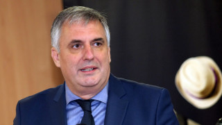Калфин вижда и при Борисов, и при Лукашенко граничещи с паниката реакции