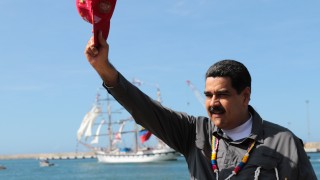 Венецуела пусна Ел Петро