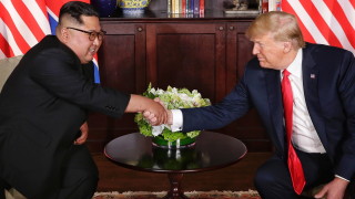 Северна Корея отбеляза историческата среща между американския президент Доналд Тръмп
