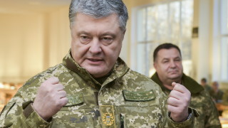 Украинският президент Петро Порошенко призова НАТО да изпрати кораби към