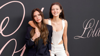 Отношенията между снаха и свекърва винаги са сложни а когато