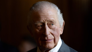 Вчера 19 февруари Андрю Маунтбатън Уиндзор бе задържан навръх 66