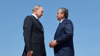 Шавкат Мирзияев утвърден за временно изпълняващ длъжността президент на Узбекистан