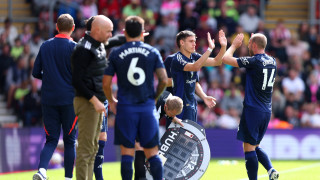 Отборът на Манчестър Юнайтед постигна убедителна победа с 3 0 като гост