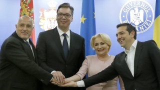 Сръбският президент Александър Вучич обяви в Букурещ че Сърбия иска