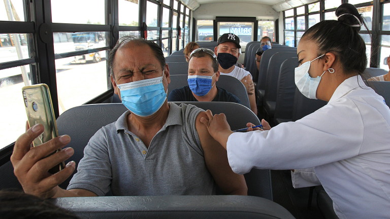 Нов скок на заразени с коронавирус в Мексико 