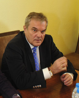 Румен Петков обвини кабинета „Райков” в корупционни практики