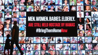 Във вторник Израел и Хамас изглеждаха близо до споразумение за