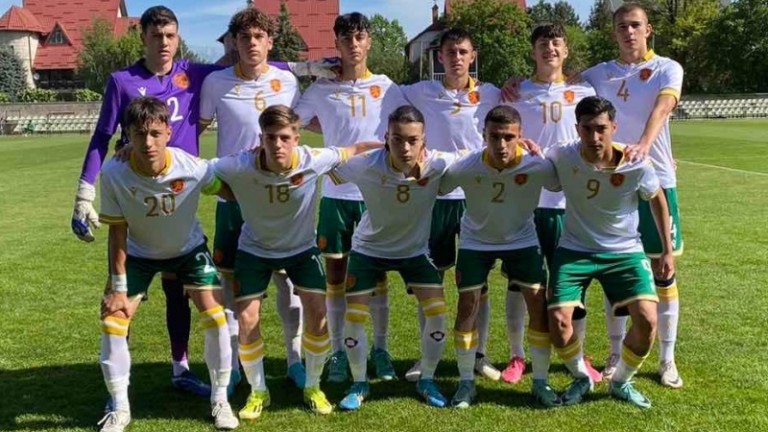 Юношеският национален отбор на България по футбол до 16 години