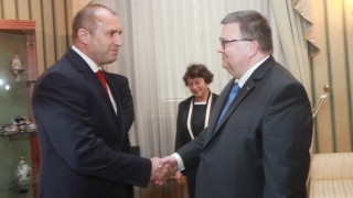 Правомощията на главния прокурор не трябва да се променят до