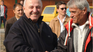 Хвърлиха Велков млад и зелен