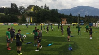 Лудогорец проведе първа тренировка на лагера в Австрия съобщават орлите