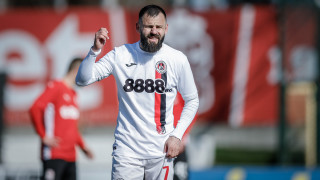 От родното село Ключ през близкия Благоевград за да се