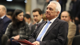 Българският посланик във Великобритания Марин Райков потвърди информацията че трима