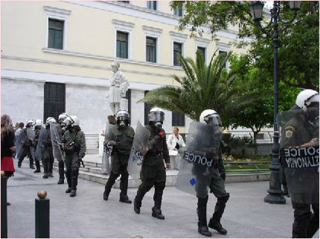 Полицията ще използва пейнтбол на финала в Атина