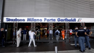 Министрите на здравеопазването и на транспорта в Италия Роберто Сперанца