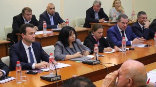 Правителството преговаря с ЕК за помощ за ТЕЦ "Марица Изток 2"