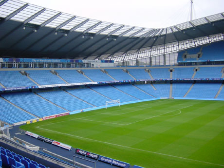 Манчестър Сити обмисля да разшири стадиона си