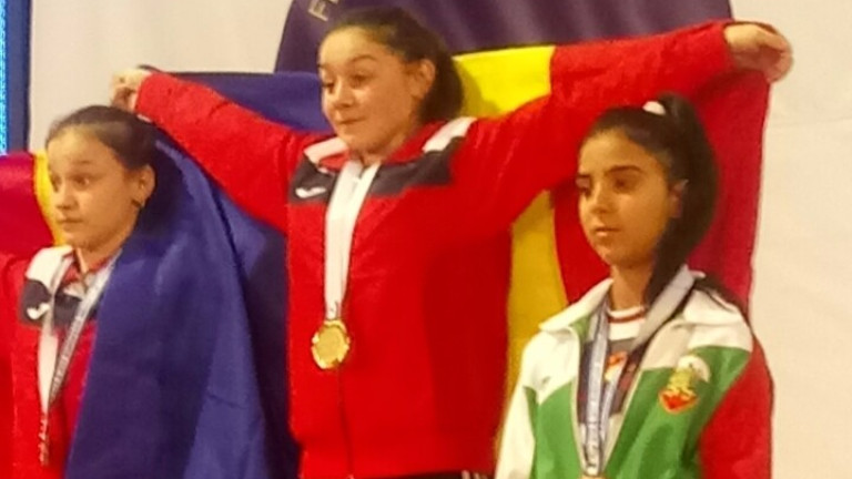 Медал за България на европейското по щанги