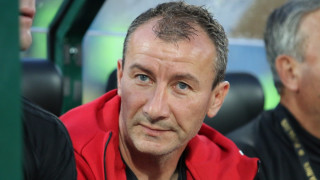 Стамен Белчев остава треньор на ЦСКА 