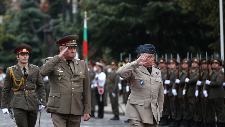 България дава своя принос към споделената съюзна сигурност в много