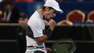 Адриан Андреев отпадна на полуфиналите на турнира по тенис на