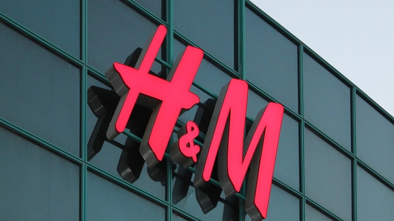 H&M има прекалено много магазини и ще затвори 90 от тях