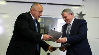 Александър Йорданов и Илия Лазаров са избираемите номинации от СДС