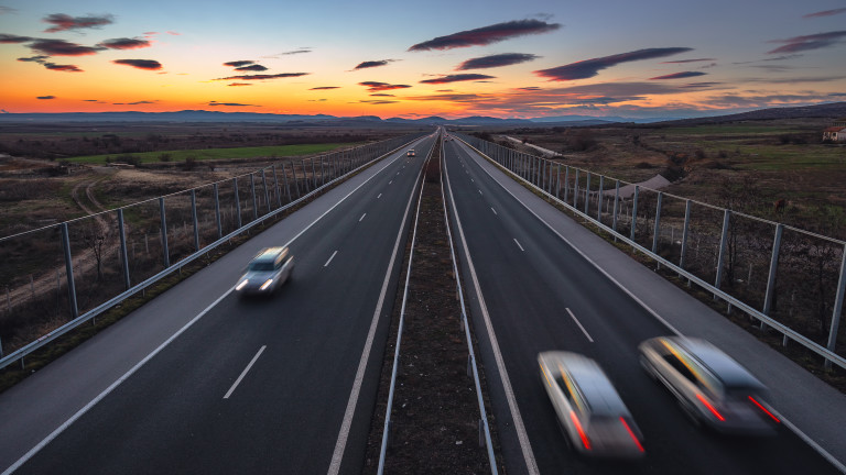 Снимка: Колко ще струва строителството на най-скъпата автомагистрала в Русия
