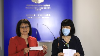 В българските училища има около 1800 дейности и няма избрана