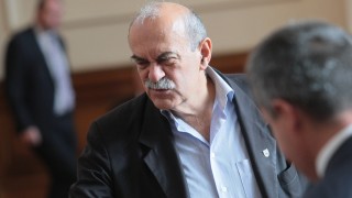 Симеонов иска да оградят с полицейска лента заразния Павел Шопов