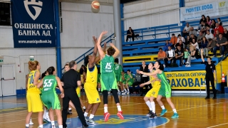 Проблеми с американките в Берое