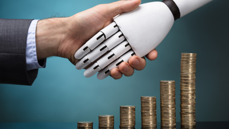 Идва ли времето, когато роботите ще управляват парите ни?