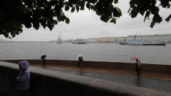 Русия отбелязва с 200 кораба и 15 000 военни Деня на ВМФ