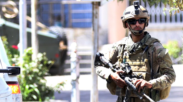Атентатът в Кабул уби 30 души и рани други 30 
